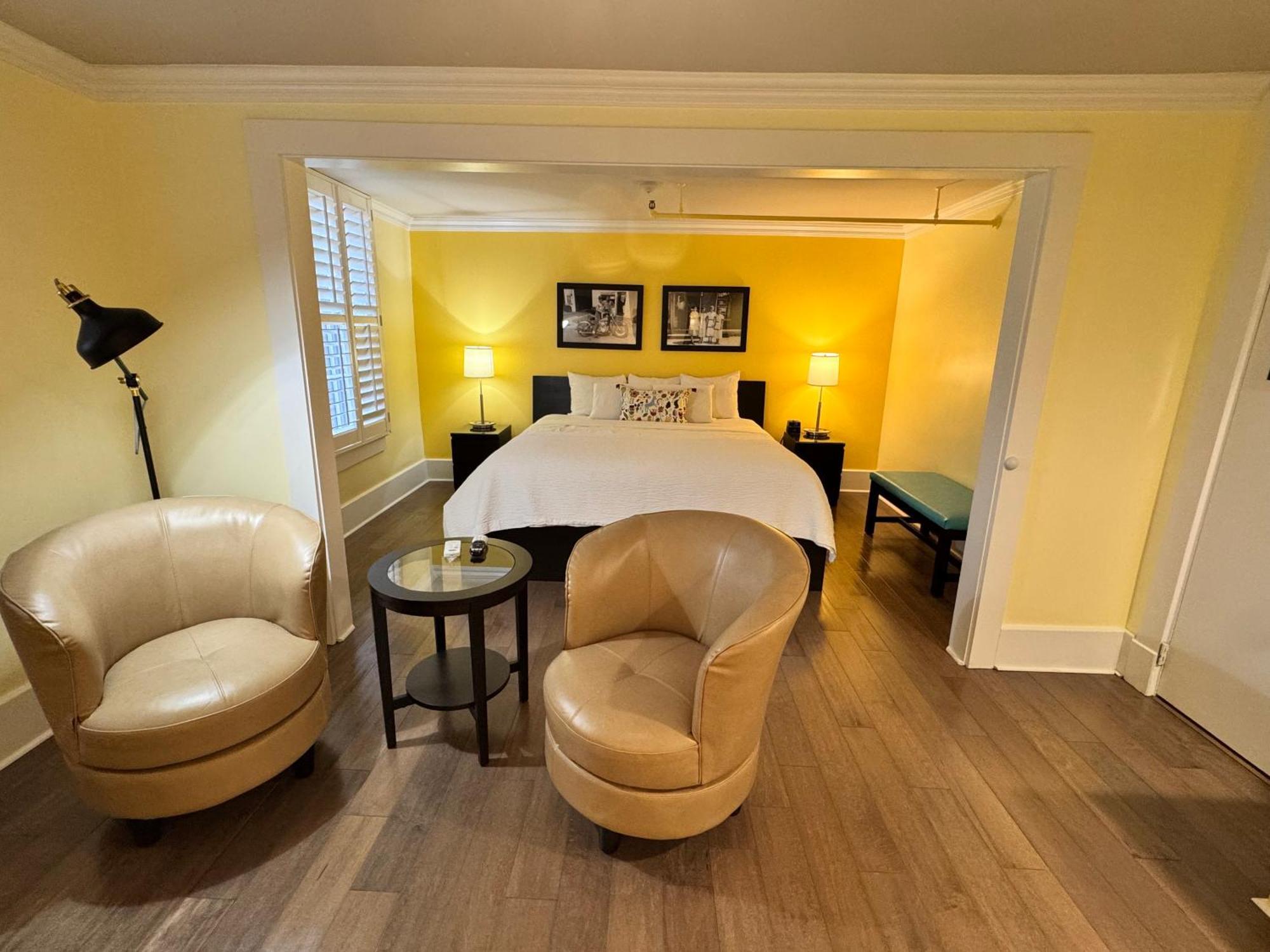 The Sherman Inn Batesville Ngoại thất bức ảnh