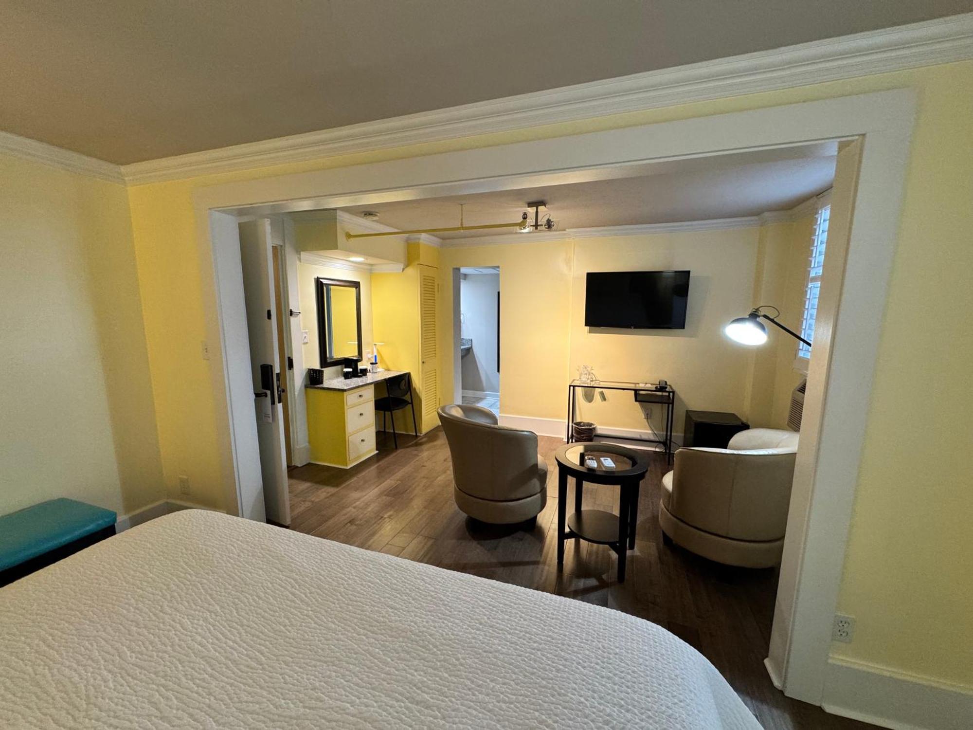 The Sherman Inn Batesville Ngoại thất bức ảnh